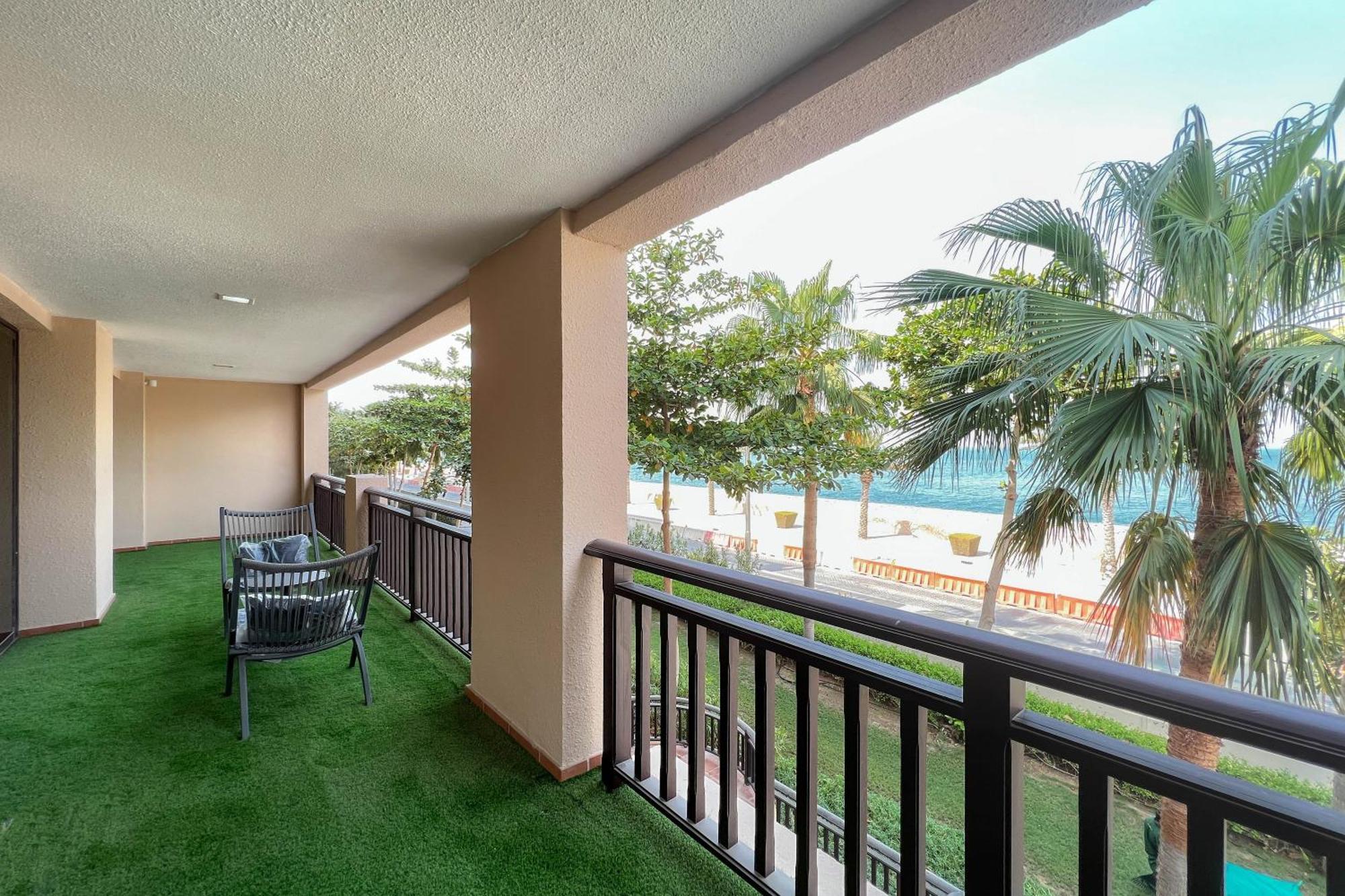 Luxe Getaways Royal Amwaj Palm Jumeirah Resort Apartment Holiday Home Dubaï Extérieur photo